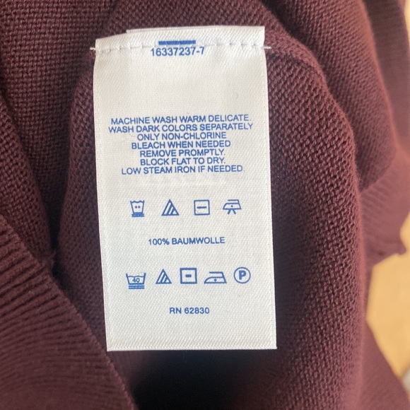 Land’s End Mens Long Sleeve V-neck sweater - Picture 4 of 4